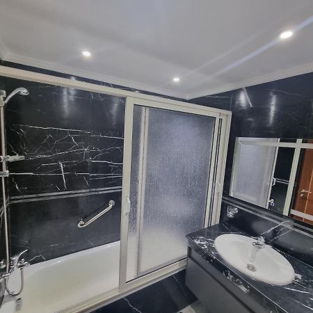 Appartement De Prestige, Vue Kasbah, Mer Et Vieux Port แทนเจียร์ ภายนอก รูปภาพ