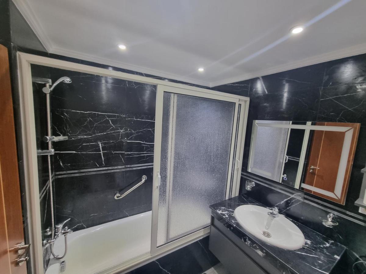 Appartement De Prestige, Vue Kasbah, Mer Et Vieux Port แทนเจียร์ ภายนอก รูปภาพ